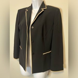 Ann Taylor Black & Cream Blazer